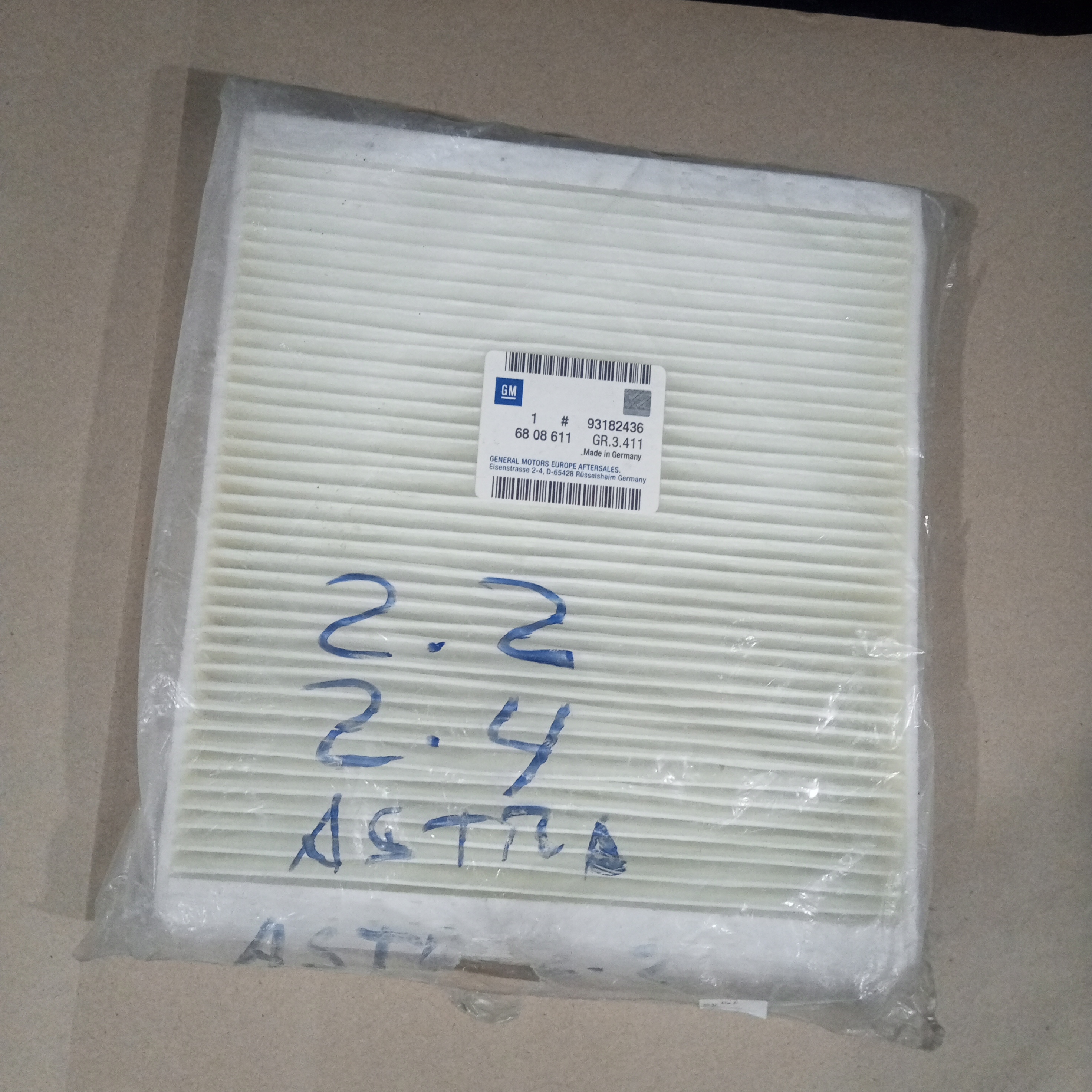93182436 - FILTRO AIRE ACONDICIONADO  - CHEVROLET ASTRA 2006 al 2011 SEDAN 4P - 2.4L - GERMANY - GM GENUINE PARTS